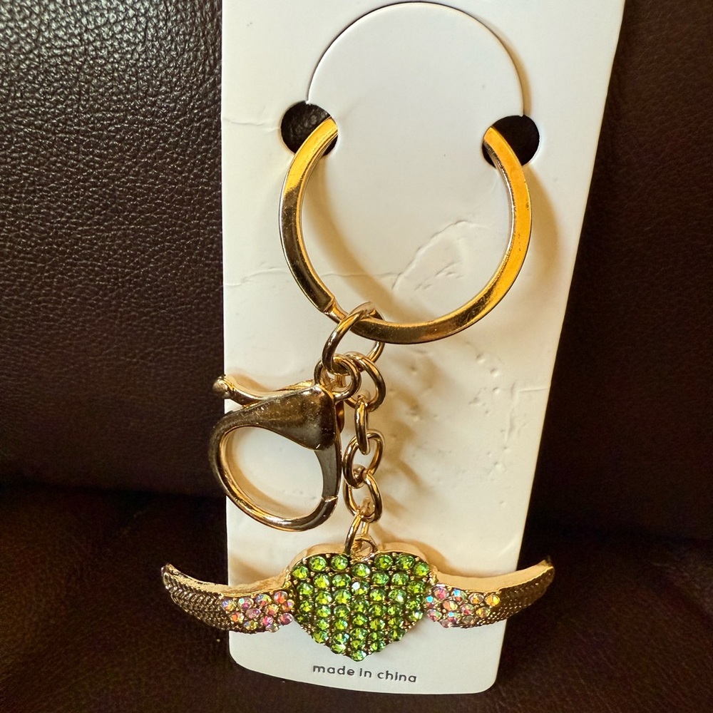 Gold and Green Winged Rhinestone Heart Keychain NIP
